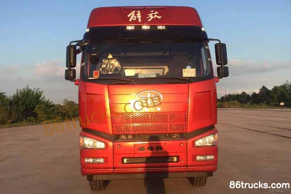 CIMC Lingyu CIMC Lingyu FAW Jiefang Chassis powder tank truck