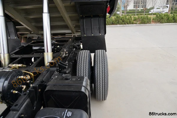 Shifeng Fengshun 87hp 4X2(6 wheels) 3.19m dump truck Chassis (2) | 86Trucks