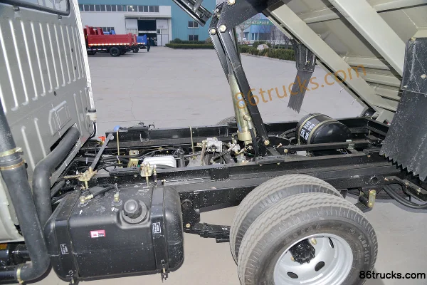 Shifeng Fengling 82hp 4X2(6 wheels) 2.475m dump truck Chassis (1) | 86Trucks