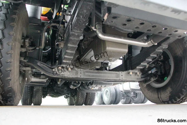 SHACMAN Commercial Vehicle Xuande X6 350 ch 6X4(10 roues) 5.6 m camion benne Châssis (1) | 86Trucks