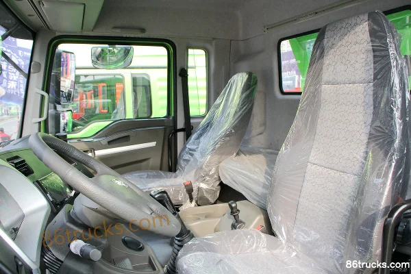 SHACMAN Commercial Vehicle X3 385 ch 6X4(10 roues) camion benne à gravats Cabine (2) | 86Trucks