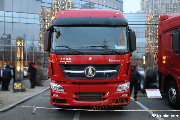 Beiben V3ET Heavy Truck High Efficiency 500hp 6X4(10 wheels) Tractor Truck Exterior (2) | 86Trucks