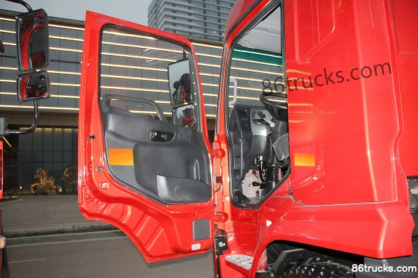 SHACMAN Commercial Vehicle Xuande X6 Medium Truck Lightweight Version 160 hp 4X2(6 wheels) 5000 wheelbase cargo truck chassis Cab (1) | 86Tr