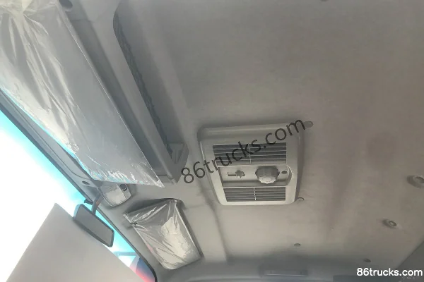 Tangjun Ouling K7 Series 129 hp 4X2(6 wheels) 4.05m Dump Truck Cab (2) | 86Trucks