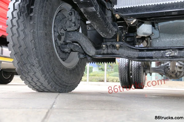 FAW Jiefang J6F 140 hp 4X2(6 wheels) 3.78m semi-row stake truck Chassis (2) | 86Trucks
