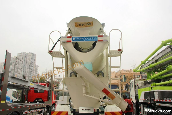 FAW Jiefang J6L lightweight version 320hp 8X4(12 wheels) 7.9m³ concrete mixer truck (Yate Heavy Industry brand) Body (3) | 86Trucks