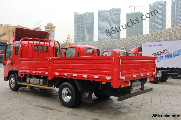 FAW Jiefang J6F 150 ch 4X2(6 roues) 4,85 m camion léger à ridelles cabine approfondie (pont arrière 6T) Carrosserie (1) | 86Trucks