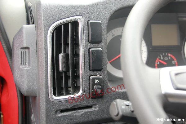 FAW Jiefang J6F Express Edition 110hp 4X2(6 wheels) 4.21m Single Row Van Cargo Truck Cab (3) | 86Trucks