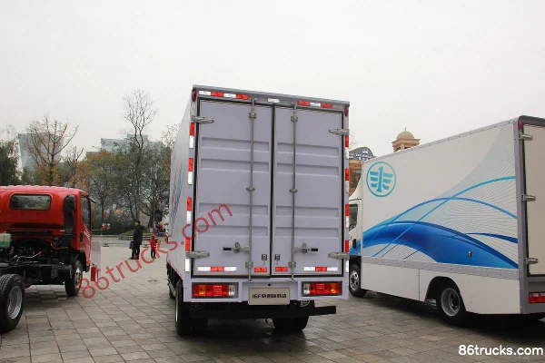 FAW Jiefang J6F Express Edition 110hp 4X2(6 wheels) 4.21m Single Row Van Cargo Truck Body (1) | 86Trucks
