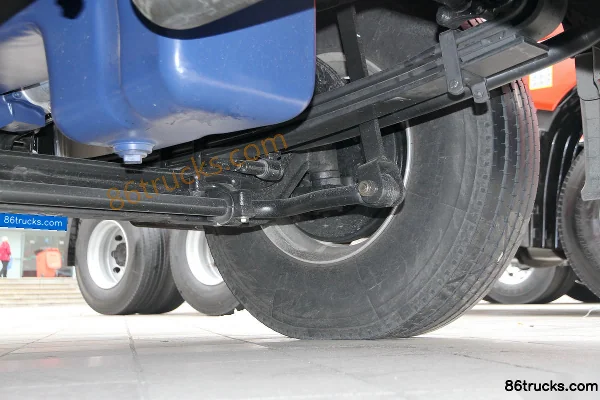 FAW Jiefang Qingdao JH6 Heavy Truck 430hp 6X4(10 wheels) LNG tractor truck Chassis (3) | 86Trucks