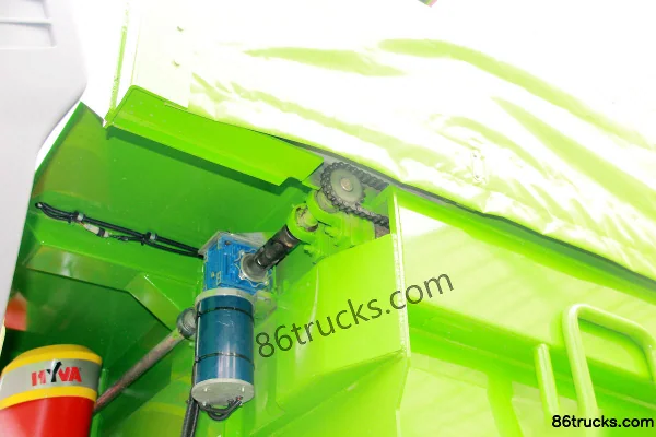 FAW Jiefang J6P Heavy Truck 370hp 8X4(12 wheels) 7.6m Dump Truck (Flat Front) Body (2) | 86Trucks