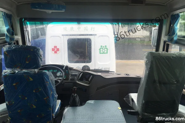 Dongfeng 140 ch Camion fourgon Cabine (1) | 86Trucks