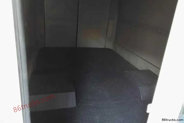 Dongfeng 140 ch Camion fourgon Châssis (1) | 86Trucks