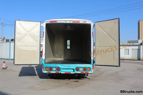 Dongfeng 115 hp van truck Cargo Box (2) | 86Trucks