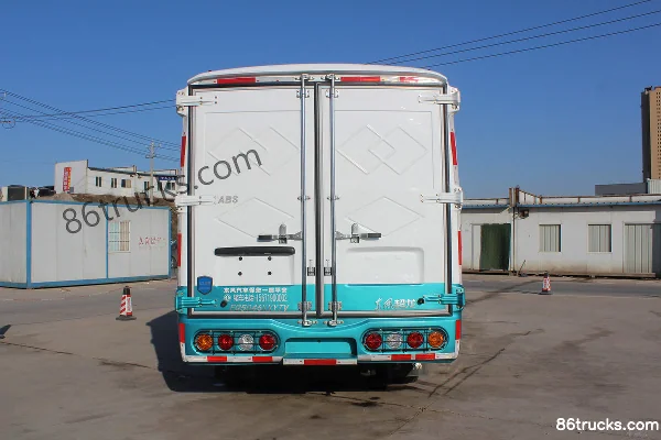 Dongfeng 115 hp van truck Cargo Box (1) | 86Trucks