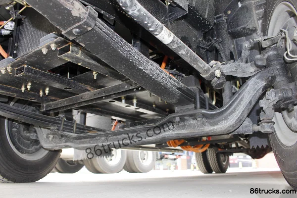 FAW Jiefang J6F 4.5T 4.2m Single Row Pure Electric Van Light Truck 73.26kWh 4X2(6 wheels) Chassis (3) | 86Trucks