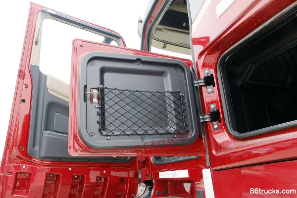 JAC Gallop K7 heavy truck Luxury 440 hp 6X4(10 wheels) tractor truck Cab (3) | 86Trucks