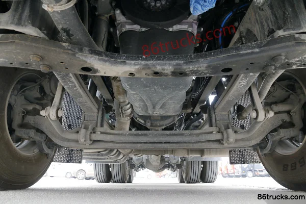 JAC Gallop K7 heavy truck Luxury 440 hp 6X4(10 wheels) tractor truck Chassis (2) | 86Trucks