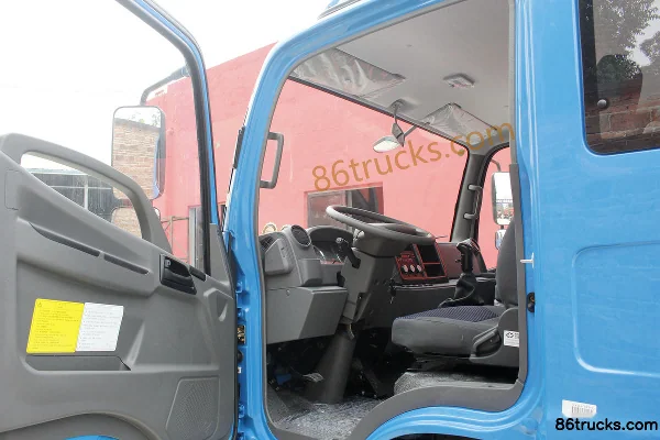 FAW Jiefang Hu VH 160hp 4X2(6 wheels) 4.85m Sleeper Cab Van Light Truck (2) | 86Trucks