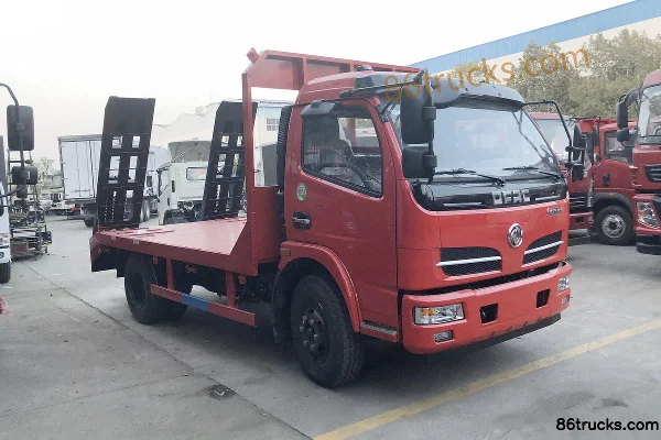 Dongfeng Duolika D6 129 hp 4X2(6 wheels) Flatbed Truck (Chengliwei Brand) Exterior