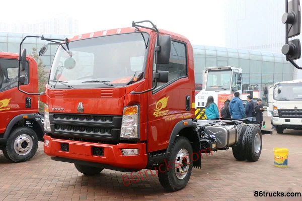 Sinotruk HOWO Tongshuai G3W 160 hp 4X2(6 wheels) 4.2m single-row light truck chassis Exterior (3) | 86Trucks
