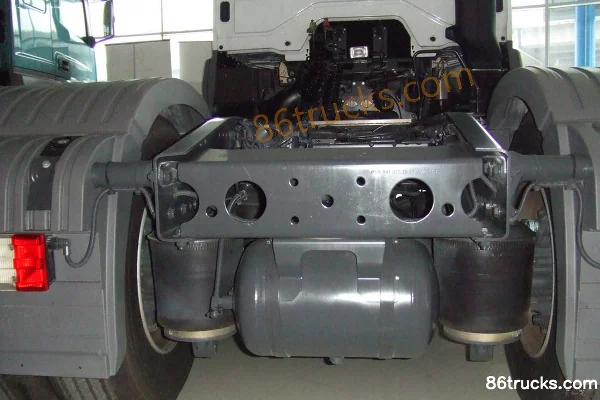 Mercedes-Benz Axor heavy truck 400 hp 4X2(6 wheels) tractor truck (model 1840) Chassis (1) | 86Trucks