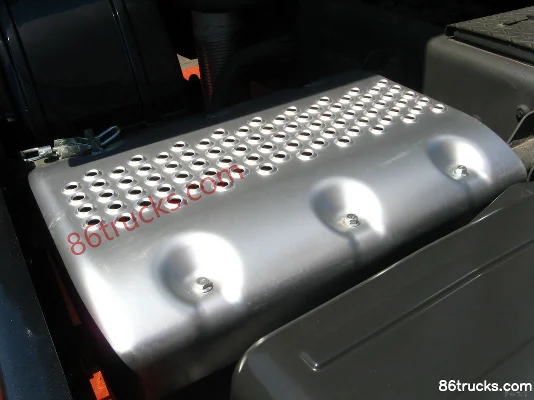 Union Truck U400 400 ch 4X2(6 roues) tracteur routier (léger) Châssis (2) | 86Trucks