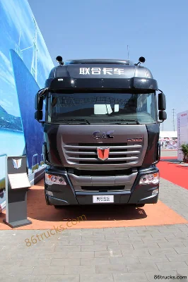 Union Truck U400 400 ch 4X2(6 roues) tracteur routier (léger) Extérieur (3) | 86Trucks