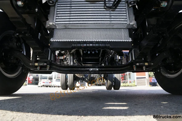 Foton Forland M3 143hp 4X2(6 wheels) 4.23m Single-row Flatbed Light Truck Chassis (2) | 86Trucks