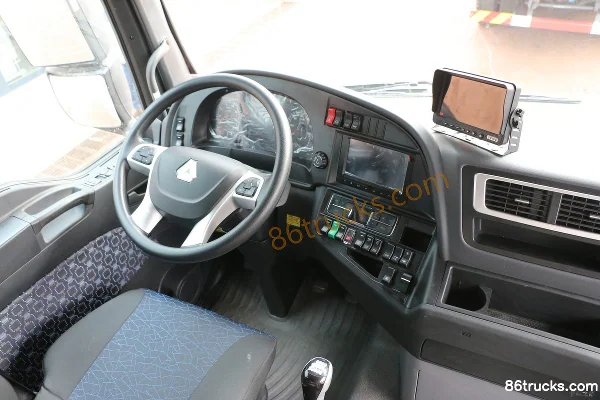 Sinotruk Sitrak C7H Heavy Truck 480hp 6X2(8 wheels) Center Axle Cargo Truck Cab (2) | 86Trucks