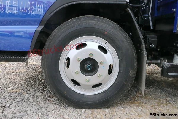 JAC Kangling H3 109 ch 4X2(6 roues) 4,18 m plateau simple cabine camion léger Châssis (2) | 86Trucks