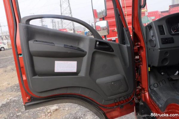 Foton Times H3 110 hp 4X2(6 wheels) 4.1m Single Row Van Light Truck Cab (1) | 86Trucks