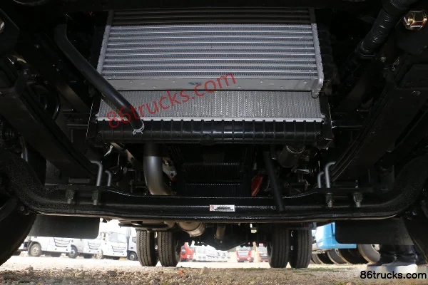Foton Aumark S3 Series 143 hp 4X2(6 wheels) 4.18 m single-row stake truck Chassis (1) | 86Trucks