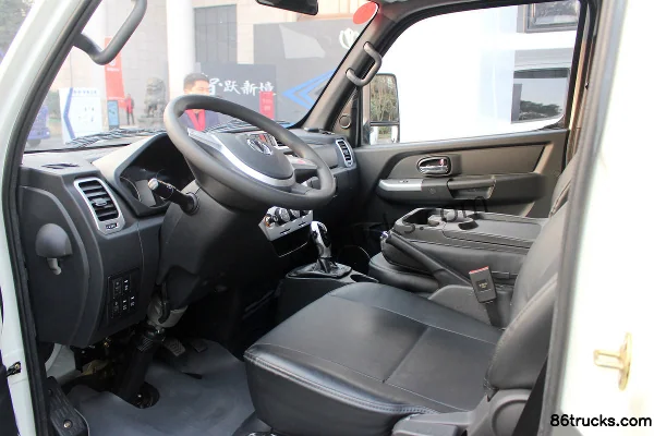 Feidi EX Deluxe Edition 3.5T 68hp 4X2(6 wheels) 3.6m Electric Panel Van 49.7kWh Interior (1) | 86Trucks