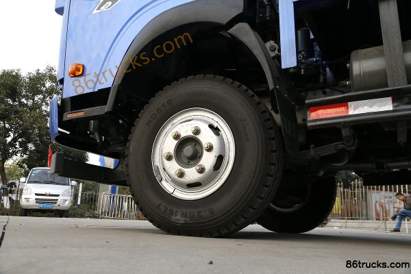 Sinotruk Wangpai 7 Series 130hp 4X2(6 wheels) Flatbed Truck (8-speed) Chassis (3) | 86Trucks