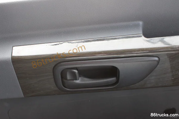 Dongfeng Tianlai 130hp 5-Seat Manual Multi-Purpose Vehicle Cab (2) | 86Trucks