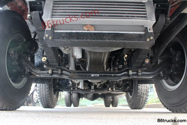 Feidi XH 245 ch 6X2(8 roues) 7,7 m camion porteur à ridelles type grille cabine avancée Châssis (1) | 86Trucks