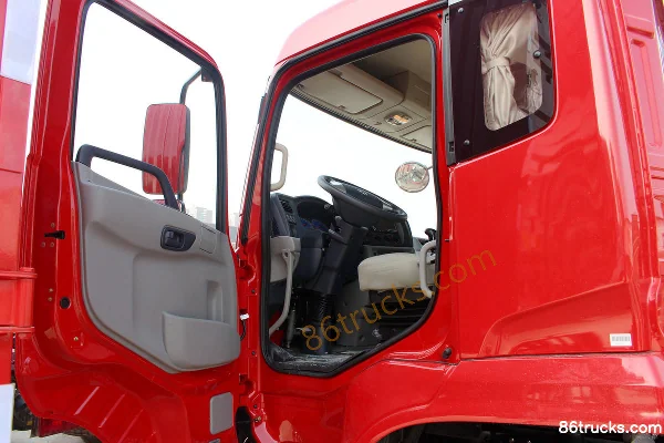 Dongfeng Commercial Vehicle Tianjin Medium Truck 180hp 4X2(6 wheels) 6.75m Semi-row Flatbed Cargo Truck Chassis Cab (1) | 86Trucks