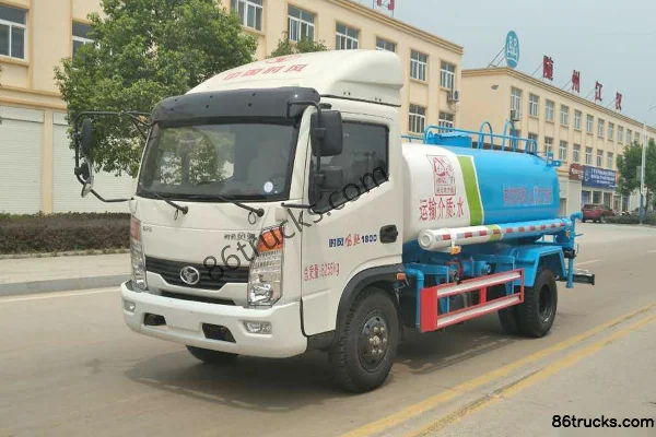 Shifeng Fengchi 87hp 4X2(6 wheels) Water Sprinkler Truck Exterior (3) | 86Trucks