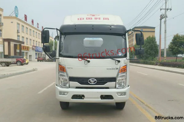 Shifeng Fengchi 87hp 4X2(6 wheels) Water Sprinkler Truck Exterior (2) | 86Trucks