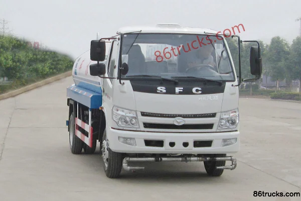 Shifeng Fengshun 116hp 4X2(6 wheels) Water Sprinkler Truck Exterior (3) | 86Trucks
