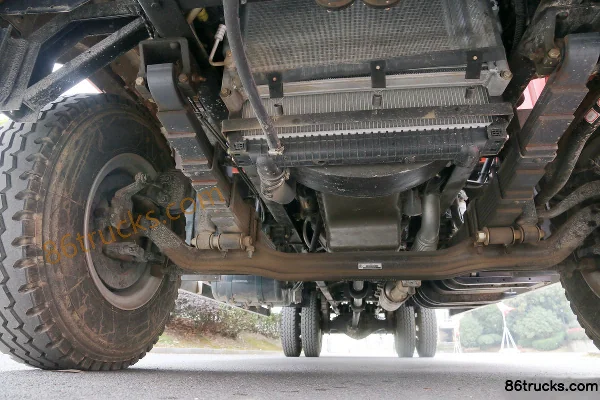 Union Truck E185 Medium Truck 185hp 4X2(6 wheels) 6.75m Flatbed Cargo Truck Chassis (2) | 86Trucks
