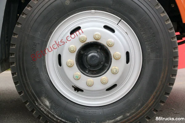 Union Truck E185 Medium Truck 185hp 4X2(6 wheels) 6.75m Flatbed Cargo Truck Chassis (1) | 86Trucks