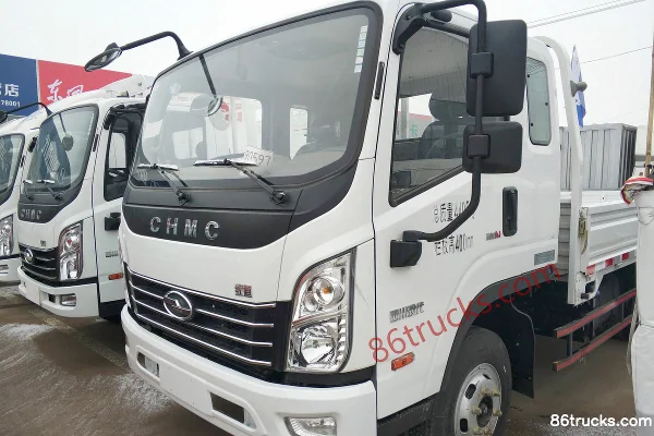 Hyundai Commercial Vehicle Zhidao 500M 130 hp 4X2(6 wheels) 3.835m semi-cab flatbed light truck Exterior (2) | 86Trucks