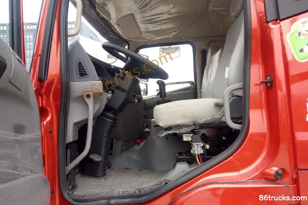 Dongfeng Teshang 140 ch 4X2(6 roues) camion benne 4,2 m (EQ3040GFV) Cabine (1) | 86Trucks