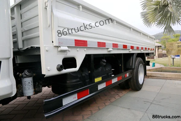 Kama Ruihang X3 110 hp 4X2(6 wheels) 3.48m single-cab stake micro truck Chassis (2) | 86Trucks