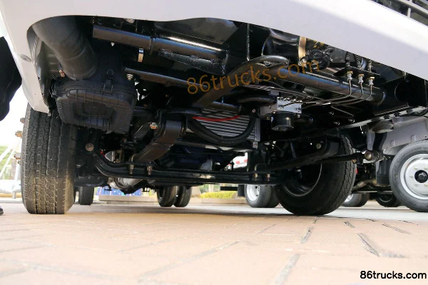 Kama Ruihang X3 110 hp 4X2(6 wheels) 3.48m single-cab stake micro truck Chassis (1) | 86Trucks