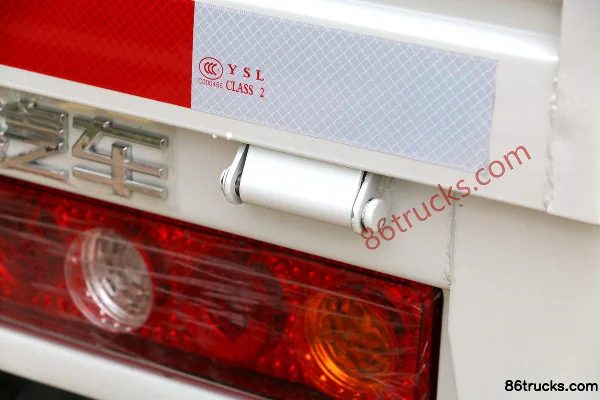 Kama Ruihang X3 110 hp 4X2(6 wheels) 3.48m single-cab stake micro truck Body (3) | 86Trucks