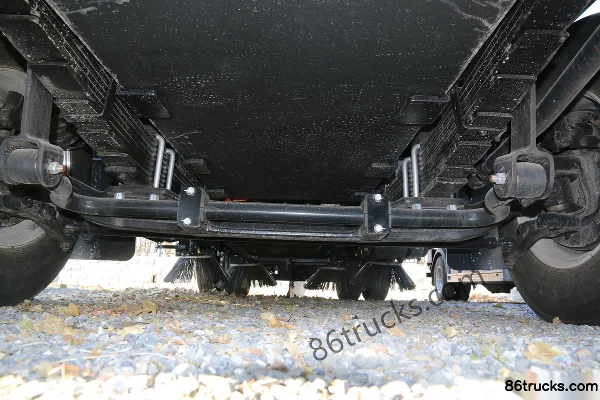 BYD T8 16 ton electric sweeper truck (Hualin) 4X2(6 wheels) Chassis (1) | 86Trucks