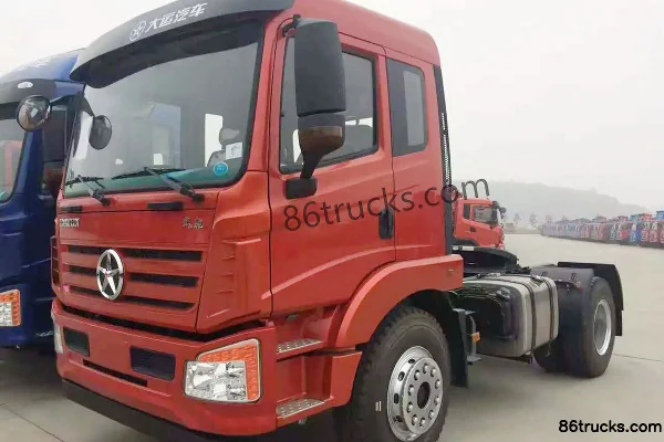 Dayun Fengchi 240 hp 4X2(6 wheels) Tractor Truck Exterior (2) | 86Trucks